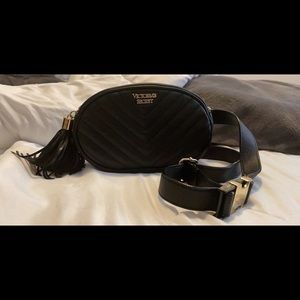 Victoria secret pouch